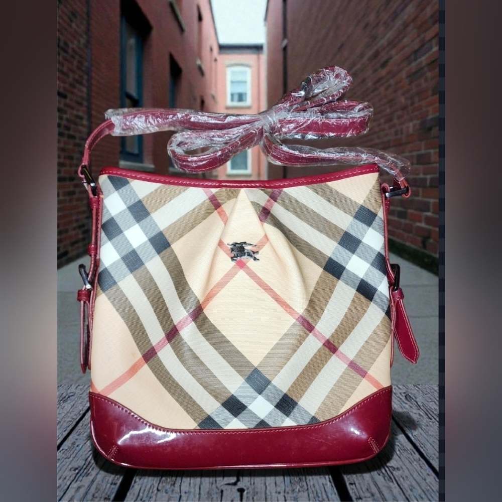Burberry Dryden Crossbody Bag In Nova Check Patt Red Trim NWT